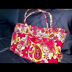 Quilted tote / handbag